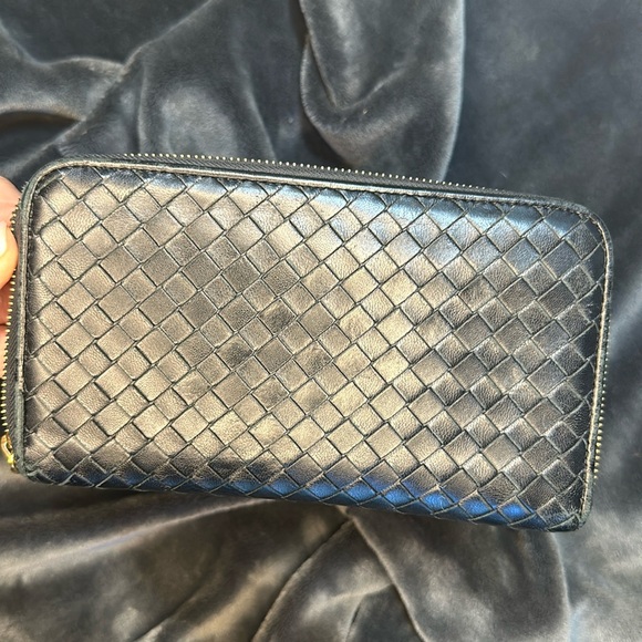 Bottega Veneta Handbags - BOTTEGA VENETA Black Leather Intrecciato Zip-Around Long Wallet